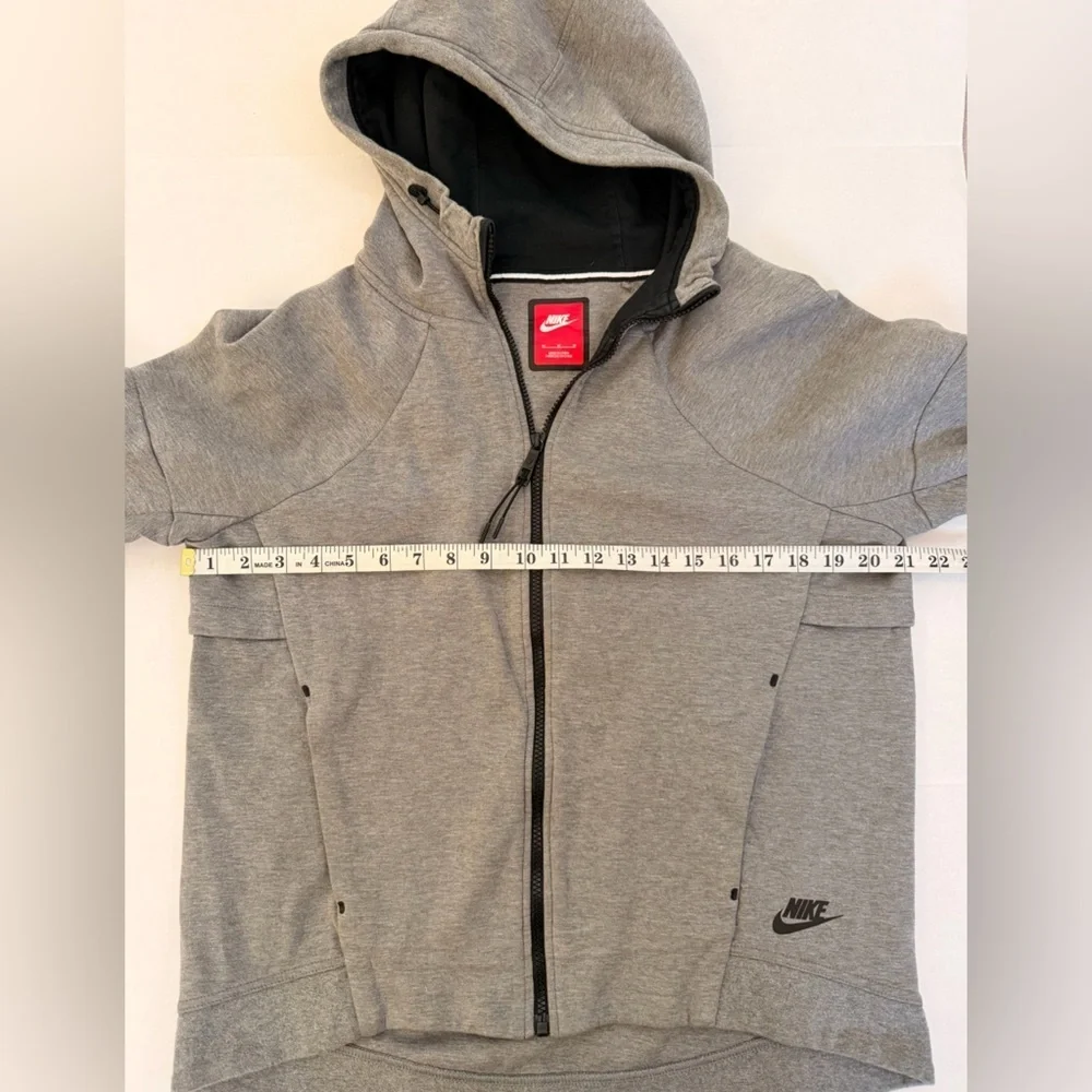 Nike Tech Fleece Gray Hoodie